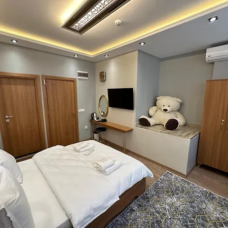 Elita Kumkapi Bed & Breakfast *
